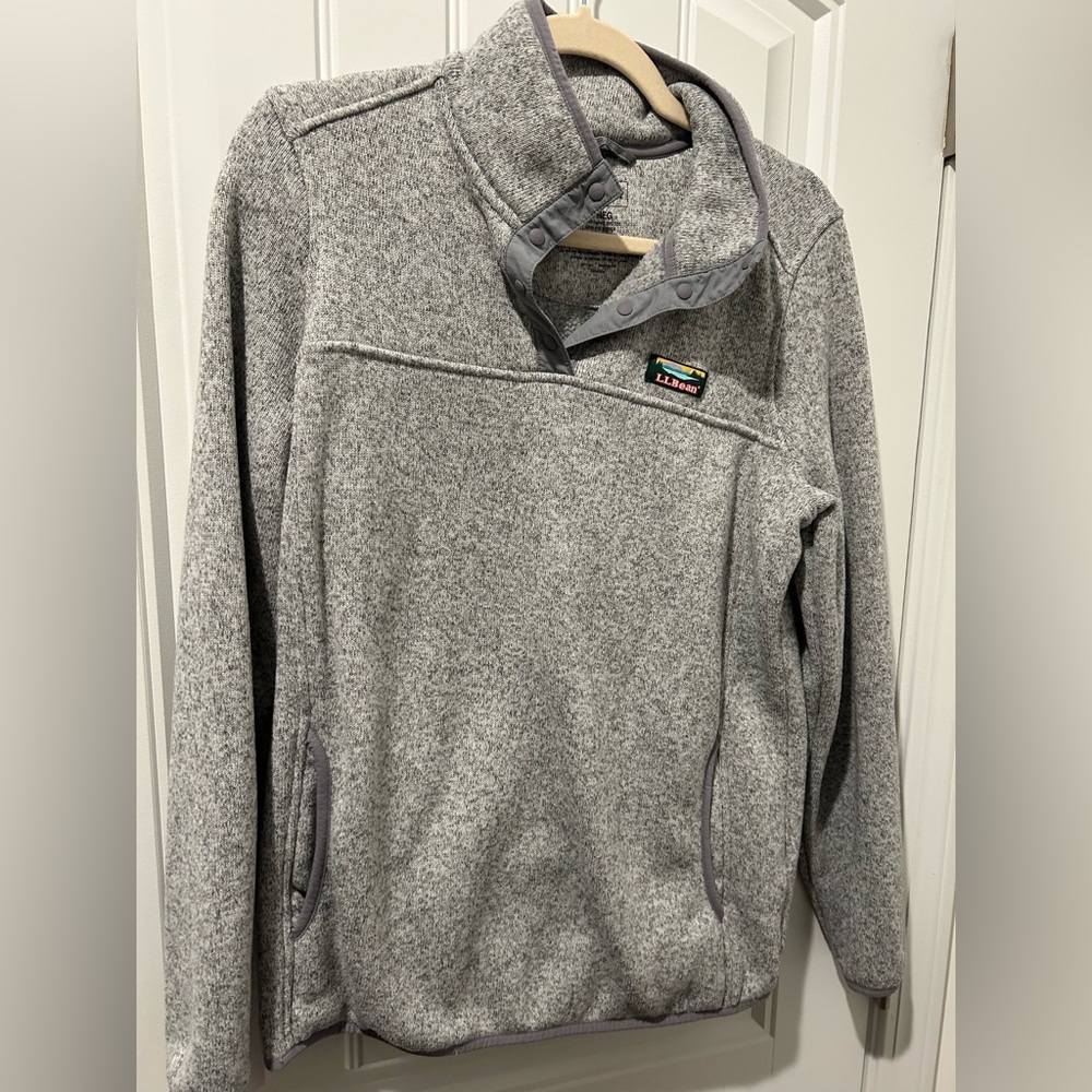 L.L. Bean ladies grey sweater pullover, like new, Medium